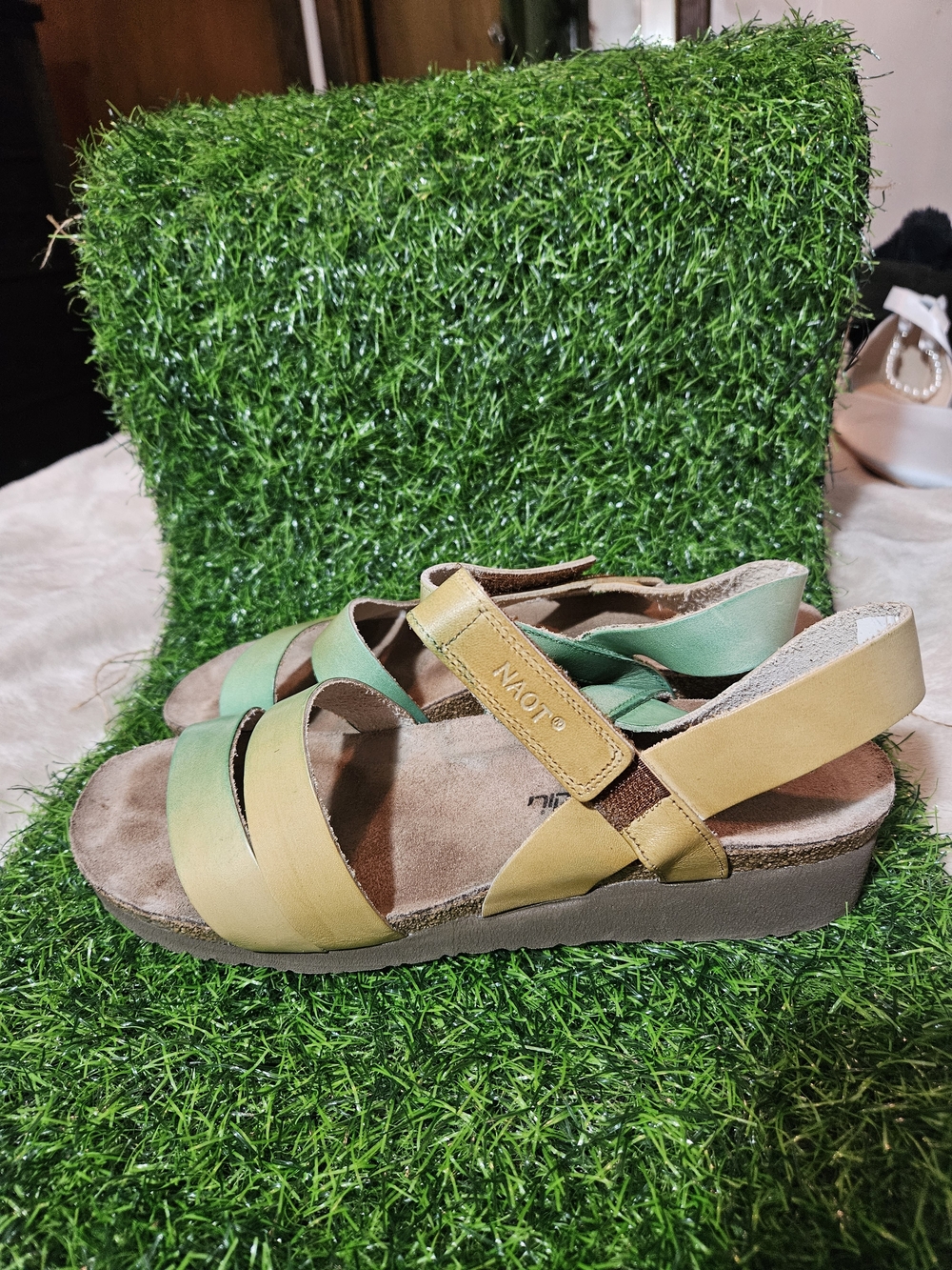 Naot Two-Tone Yellow and Green Leather Slingback Sandals size 11